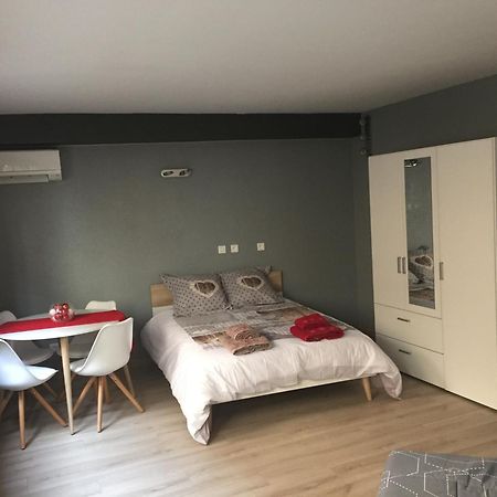 Grande Chambre Climatisee 1 A 4 Couchages Wasselonne Exterior photo